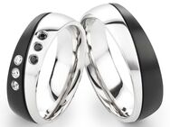 Schwarze Edelstahlringe E023 mit Zirkonia und Gravur - Aholming