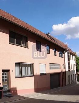 Wohnen in der Altstadt - Stadthaus mit Einliegerwohnung u. ausbaufähigem Dachgeschoss - Eppingen