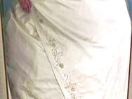 Brautkleid aus Satin - Rostock