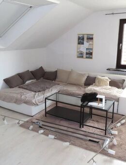 Attraktive 3 ZKB mit EBK und Loggia - Ruhige Lage in Niestetal-H. - Niestetal