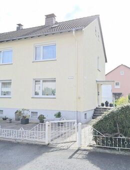 Großzügige Einfamilien-Doppelhaushälfte in ruhiger Lage von Recklinghausen-Süd! - Recklinghausen