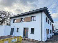 Neubau-Doppelhaushälfte als Effizienzhaus 40! Schlüsselfertig inkl. Grundstück in Top-Lage - Gronau (Westfalen)