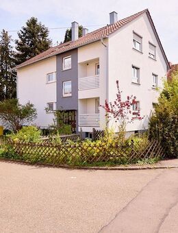 Wunderschöne 4-Zi-Wohnung in Schwaikheim mit 2 Balkonen und Garage. - Schwaikheim