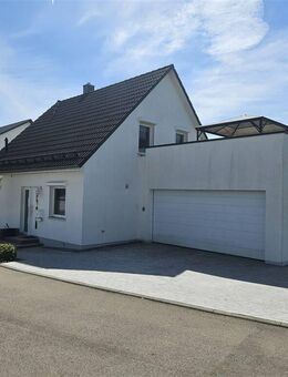 Exklusiver Wohntraum in ruhiger und sonniger Lage in Oggenhausen - Heidenheim (Brenz)