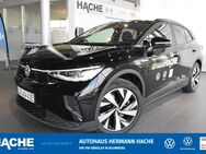 VW ID.4, Pro Performance Automatik, Jahr 2023 - Blomberg (Nordrhein-Westfalen)