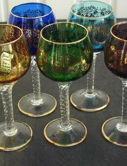 Weinrömer Handarbeit created in Italy farbig gold 5 Gläser zus. 25,- - Flensburg