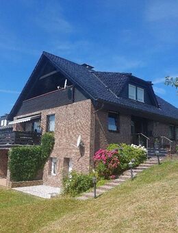 Über den Dächern von Marienfeld! Charmantes Einfamilienhaus mit ELW und vielen Extras. - Much