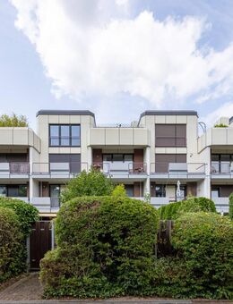Lichtdurchflutete Maisonettewohnung mit großzügiger Dachterrasse - zwischen Ober- und Niederkassel - Düsseldorf