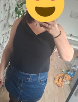 Schwarzes Top von Zara,Neu mit Etikett - Coburg