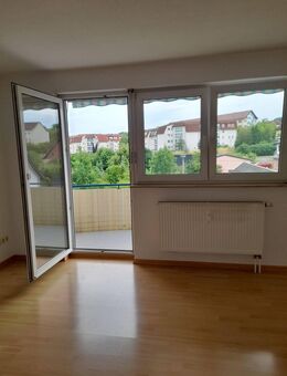 einziehen und wohlfühlen - 2-Raum- Wohnung in ruhiger Wohnlage - Pößneck