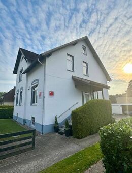 "Stadt-Villa" - Mehrgenerationshaus / Wohnen-Arbeiten unter einem Dach - Buxtehude