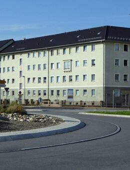 komplettsanierte 3-Raum-Wohnung in Saalfeld, Nähe Bahnhof - Saalfeld (Saale)