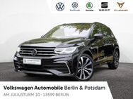 VW Tiguan, 2.0 TSI R-Line, Jahr 2021 - Berlin