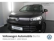 VW Tiguan, 1.5 l Elegance eTSI, Jahr 2022 - Berlin