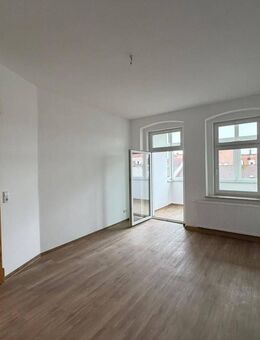 attraktive 4- RWE mit Einbauküche und Wintergarten ! Erstbezug nach Sanierung ! - Görlitz