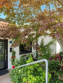 Energieeffizient wohnen - Modernisiertes Reihenmittelhaus it Wärmepumpe und Gartenidylle! - Schwabhausen (Bayern)