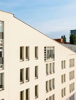 Helle, vermietete Wohnung mit 3 Zimmern in Tiergarten - Berlin