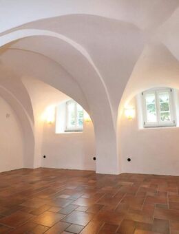 Geschichte & Moderne in beeindruckender Perfektion - Lichtenberg (Bayern)