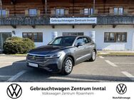 VW Touareg, 3.0 TDI V6, Jahr 2021 - Raubling