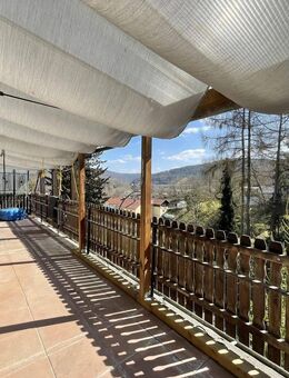 Schöne Aussicht in sonniger Lage - Walmdachbungalow in Schaippach - Gemünden (Main)