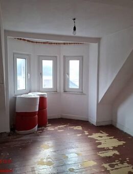Helle Dachgeschosswohnung - Düsseldorf