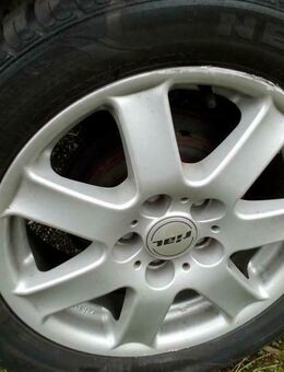 VW Fox Bj. 2009 Schlachtfest Federbein vorne - Bocholt