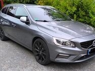 Volvo V60 D6 Twin Engine AWD Plug-in-Hybrid R- Design - Sohland (Spree)