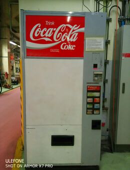 Vendo V475 Dosen/Flaschenautomaten mit Wechsler - Berlin Neukölln