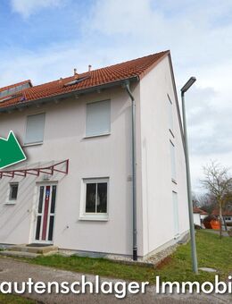 Kapitalanleger aufgepasst! NATO-Reiheneckhaus mit Garage und zusätzlichem Stellplatz nahe Hohenfels - Hohenfels (Bayern)