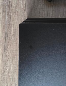 Playstation 4 Pro 1TB 2 Controller - Oberahr