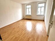 ==Zenrale 2-Zimmer-Wohnung mit offener Küche und Tageslichtbad== - Gera
