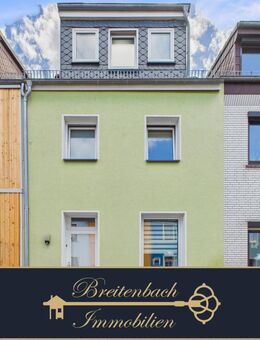Bremen - Woltmershausen . Modernes Wohnen auf drei Ebenen - Reihenmittelhaus mit schönem Garten - Bremen