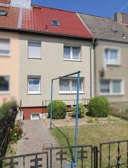 Schnuckeliges 3-Zimmer-Reihenhaus mit Keller und überschaubarem Garten in Goldberg - Goldberg