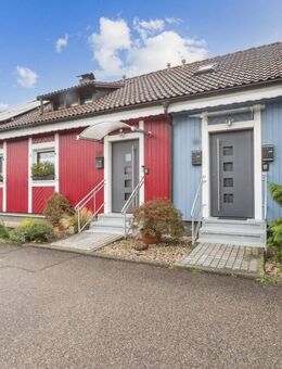 Zwei Doppelhaushälften auf einem Grundstück - Charmantes Liebhaberobjekt in Bad Krozingen - Bad Krozingen