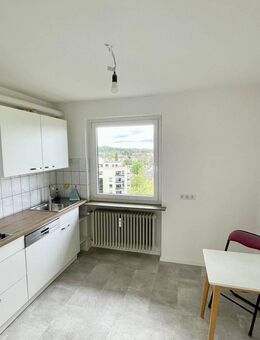 Großzügige 2 Zi.-Wohnung in zentraler Lage mit Balkon - Coburg