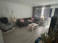 NEU Renovierte 3 Zimmer Wohnung + Balkon + Stellplatz in DU Bergheim - Duisburg