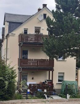 Schöne sonnige 4-Zimmer-Wohnung mit Terasse und großem Garten am Waldrand - Lichtenstein (Sachsen)