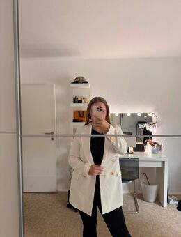 Blazer in weiß - Berlin Reinickendorf