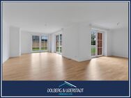 Frei verfügbar ! Moderne Erdgeschosswohnung & TG-Stellplatz in zentraler Lage von HH-Rahlstedt - Hamburg