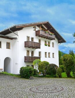 Zentral gelegene 2-Zi.Wohnung mit Balkon, Stellplatz und Lift in Berchtesgaden - Berchtesgaden
