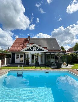 Luxus-Oase in Weißenfels: Exquisites Haus mit Garten, Sauna, Pool und moderner Eleganz in Top-Lage der Saale-Unstrut-Region! - Weißenfels