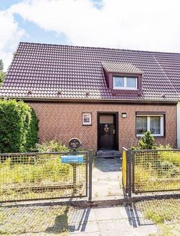 Doppelhaushälfte mit schönem Garten in der Nähe des Kalksees - Rüdersdorf (Berlin)
