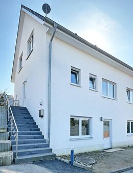 Junges Einfamilienhaus mit Einliegerwohnung in Stiepel - Bochum
