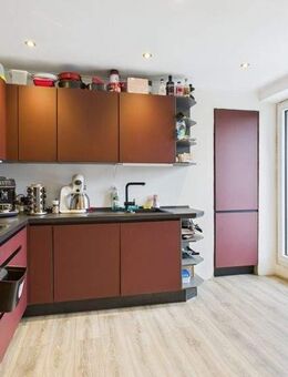 GRENZE L-REMICH: WOHNHAUS MIT 4 SCHLAFZIMMERN / GARTEN UND GARAGE IN TOP LAGE - Mettlach