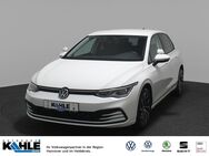 VW Golf, 2.0 TDI VIII United, Jahr 2021 - Wunstorf