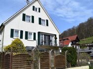 Zweifamilienhaus, ehemaliges Bauernhaus in idyllischer Umgebung - Uhingen