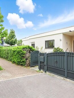 **Schönes Einfamilienhaus mit Terrasse und grünem Garten- 4 Jahre befristet** - Berlin
