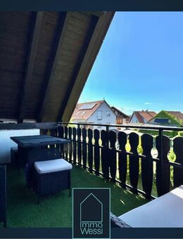 Tolle 3 Zimmer-DG-Wohnung mit Balkon und KFZ-Stellplatz in Spielberg - Karlsbad