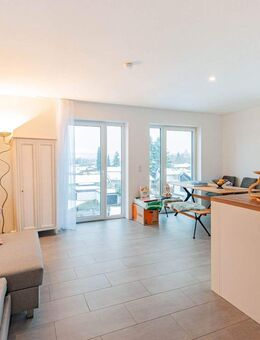 Charmante 2-Zimmer- Penthousewohnung im 2.OG in Neutrauchburg - Isny (Allgäu)