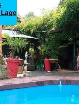 Courtagefrei - Traumhaus in exklusiver Wohnstrasse Nähe Krupunder See Pool - Whirlpool- Studio - Ankleidezimmer - Hamburg